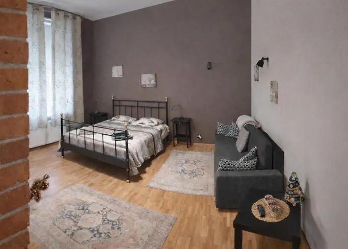 Elpida Apartment